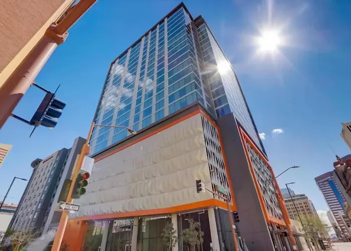Boulevard Downtown Highrise Stu Sky Pool Parking Gym 07 Phoenix